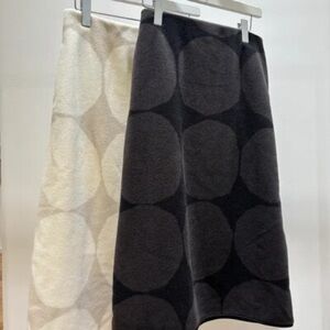 NWT marimekko UNIQLO classic Circle Pattern Skirt s limited edition